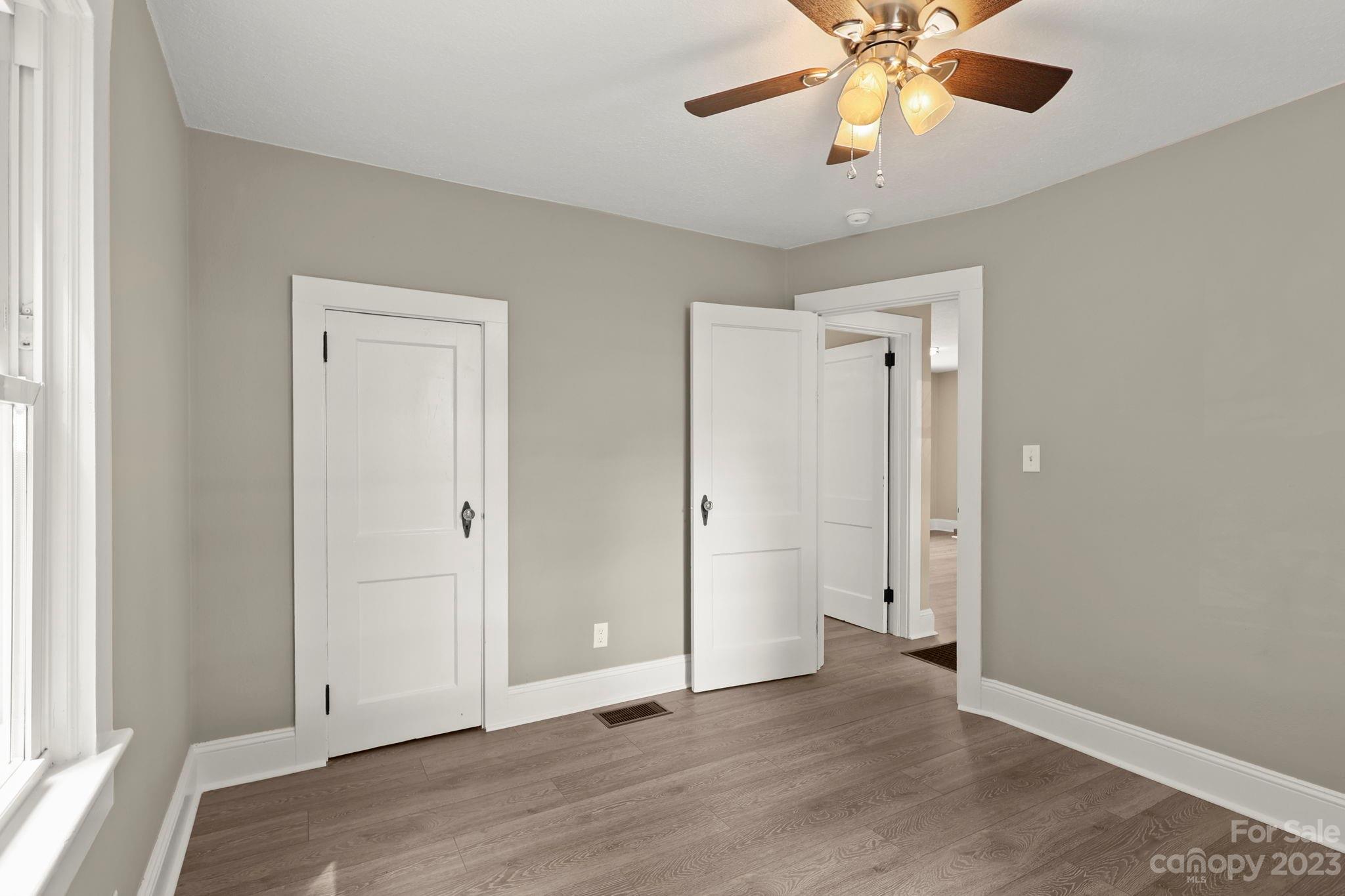 185 Substation Road Canton, NC 28716 - Photo 13 of 32 a view of an empty room