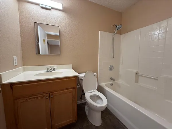 $2,000 | 4417 Courtside Drive, McKinney, TX 75070