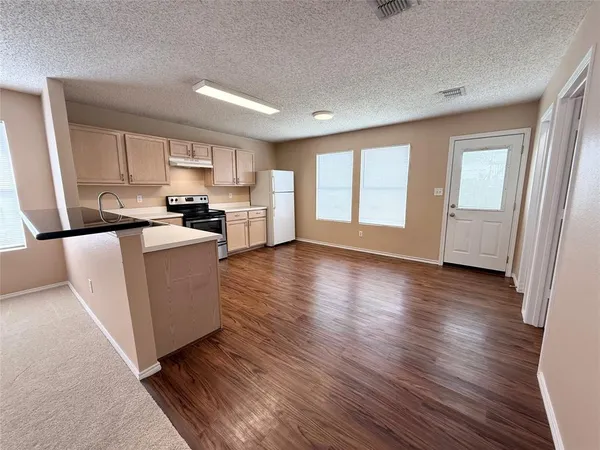 $2,000 | 4417 Courtside Drive, McKinney, TX 75070