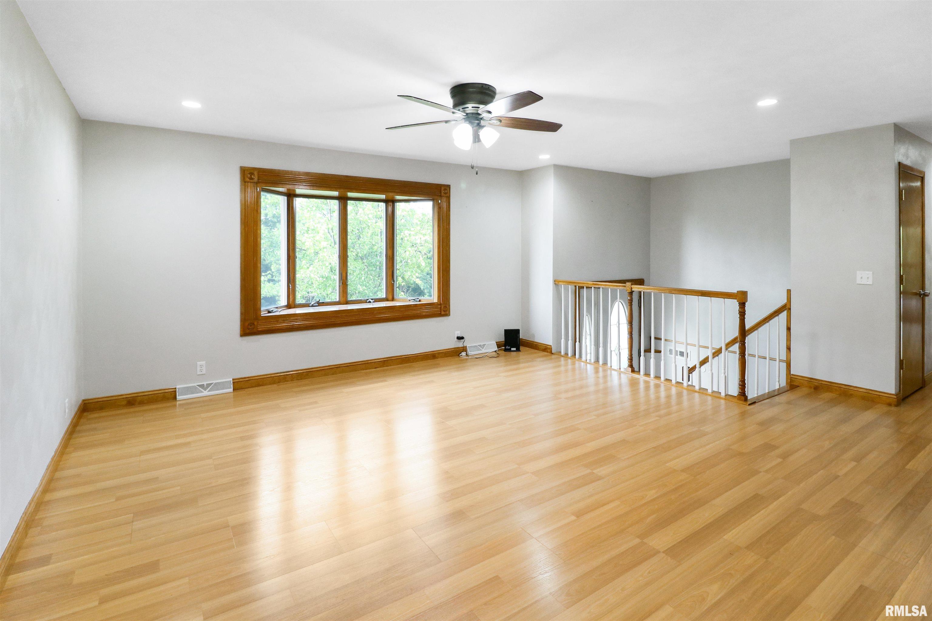 1466 Lourdes Road Metamora, IL 61548 - Photo 8 of 42