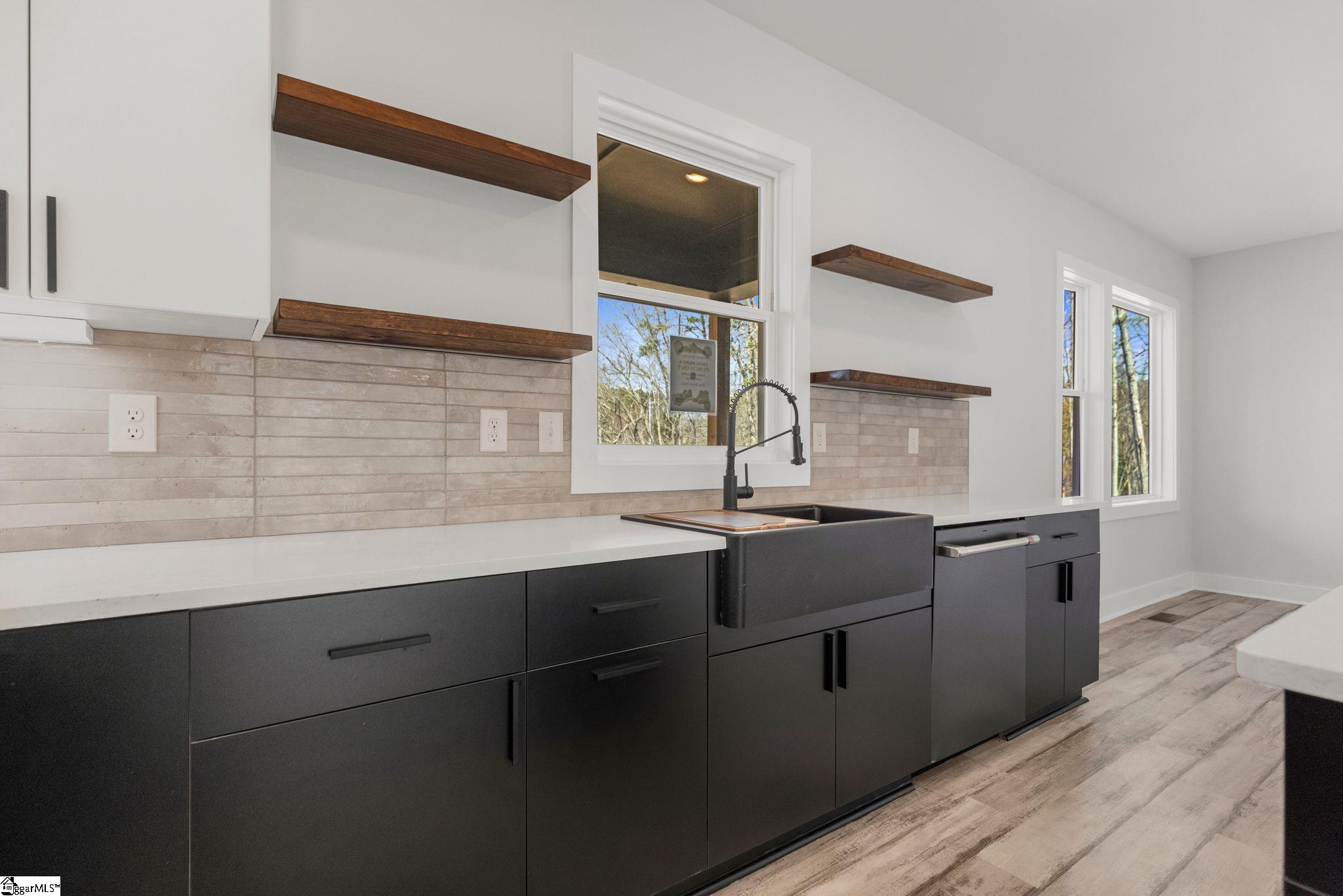 649 Canterbury Road Piedmont, SC 29673 - Photo 17 of 50