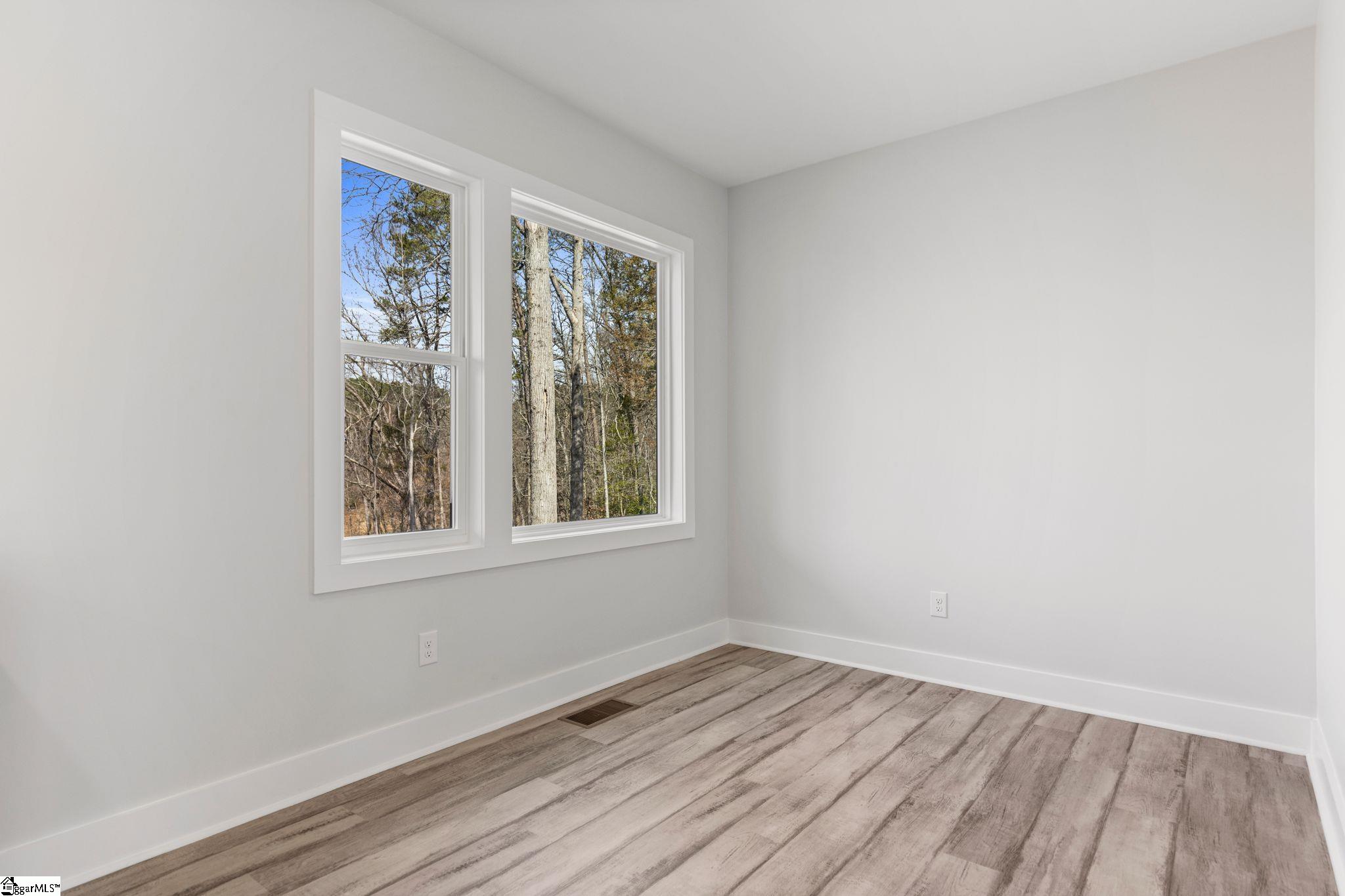 649 Canterbury Road Piedmont, SC 29673 - Photo 23 of 50