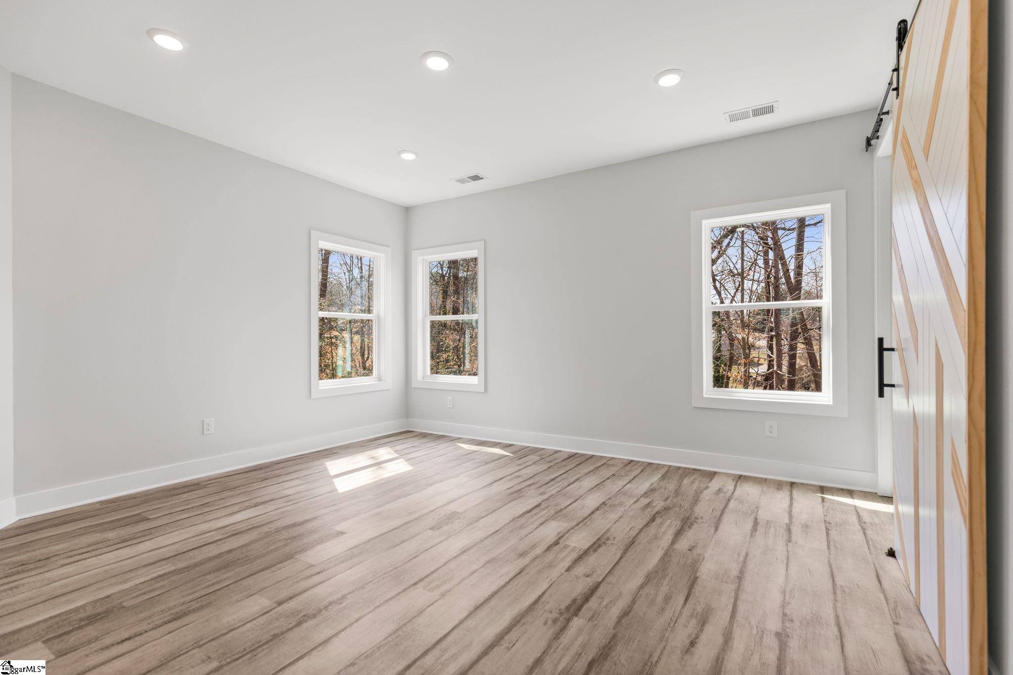 649 Canterbury Road Piedmont, SC 29673 - Photo 25 of 50