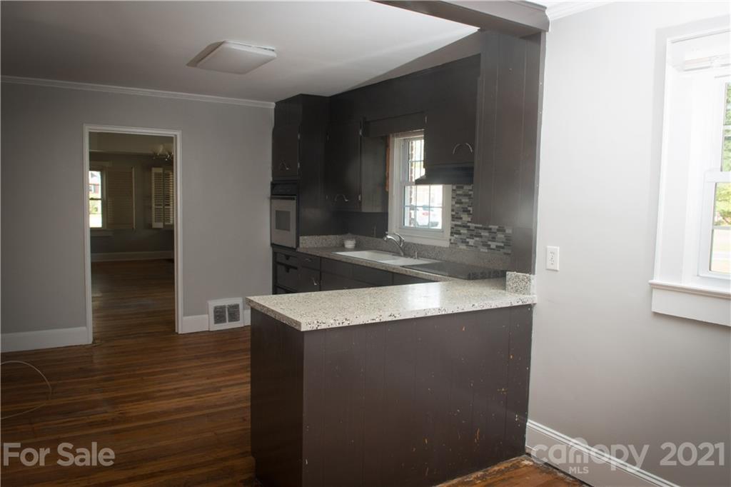 1004 Brantley Road Kannapolis, NC 28083 - Photo 10 of 38 Gallery Image 10