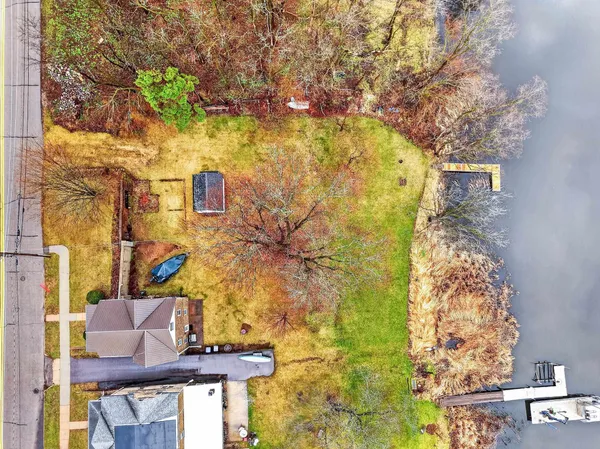 $269,900 | 210 Lake Montello Wi 53949, Montello, WI 53949