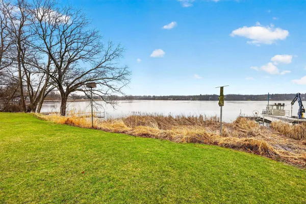 $269,900 | 210 Lake Montello Wi 53949, Montello, WI 53949