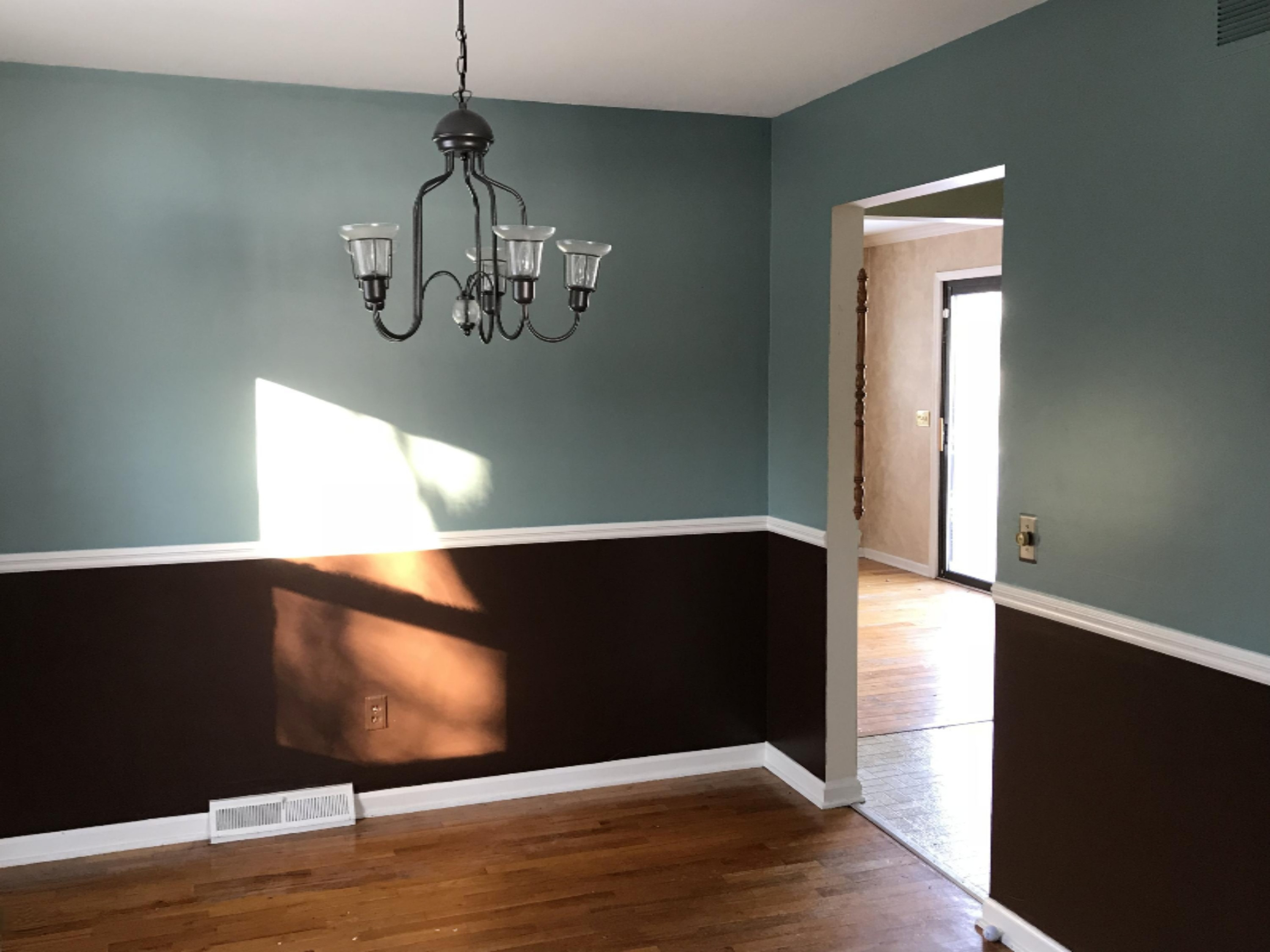 1019 Northampton Road Kalamazoo, MI 49006 - Photo 3 of 15 2019-01-21 09.49.35