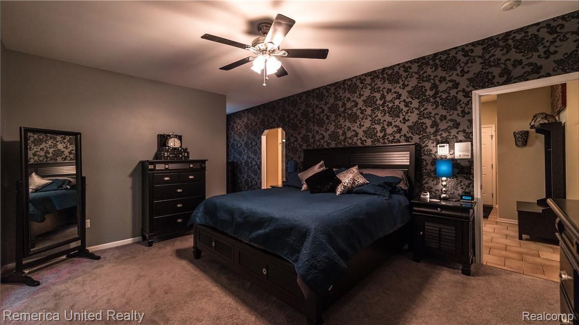 10336 Hartland Road Fenton, MI 48430 - Photo 16 of 38 Master Hartland Road.jpg