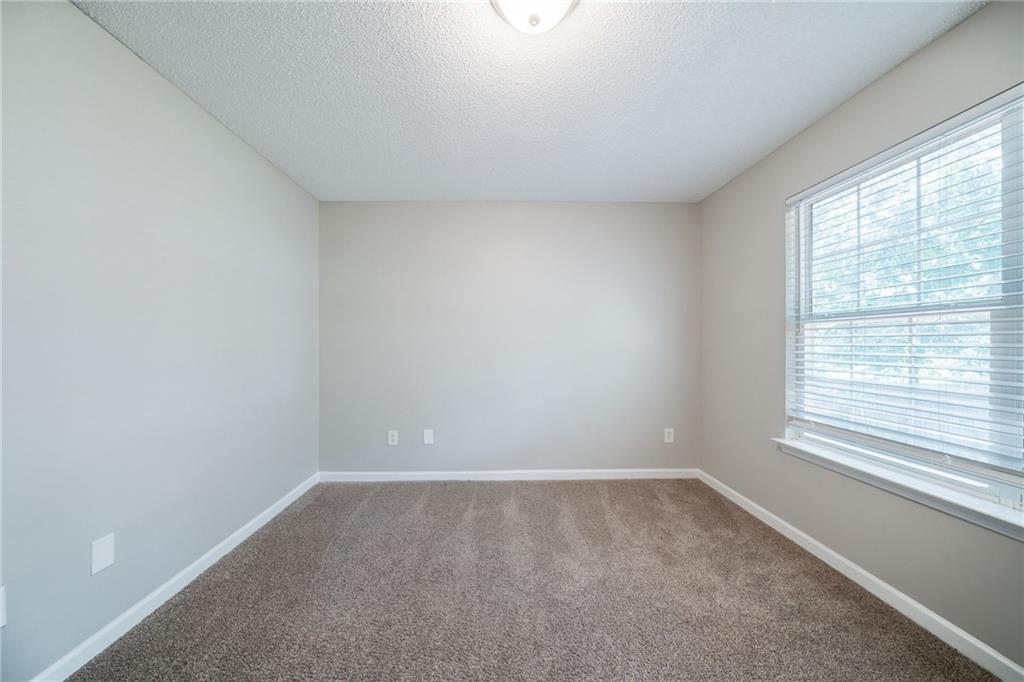 85 Lakeside Circle Covington, GA 30016 - Photo 21 of 33