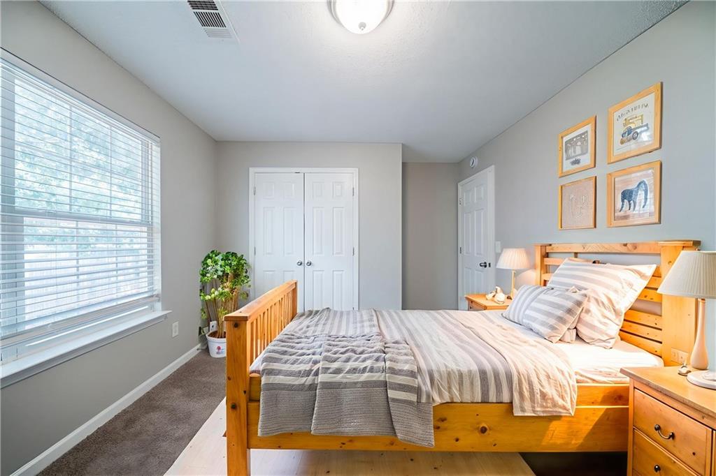 85 Lakeside Circle Covington, GA 30016 - Photo 5 of 33