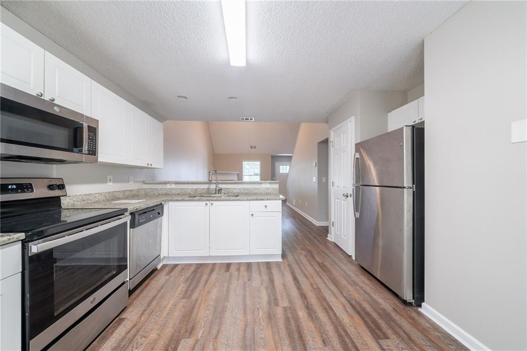 85 Lakeside Circle Covington, GA 30016 - Photo 9 of 33