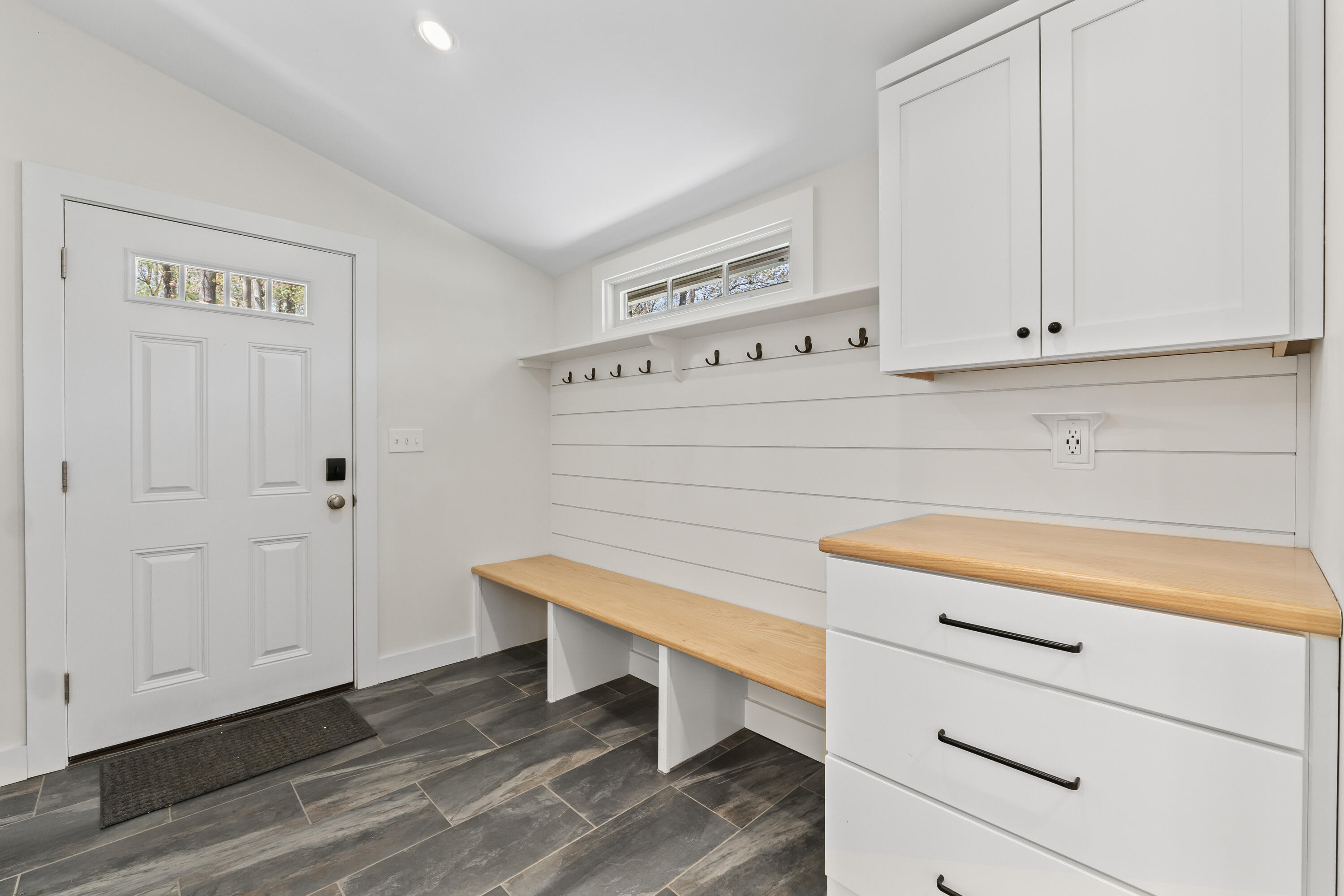 20 Robinhood Road Cape Elizabeth, ME 04107 - Photo 4 of 67 20 Robinhood Rd_128