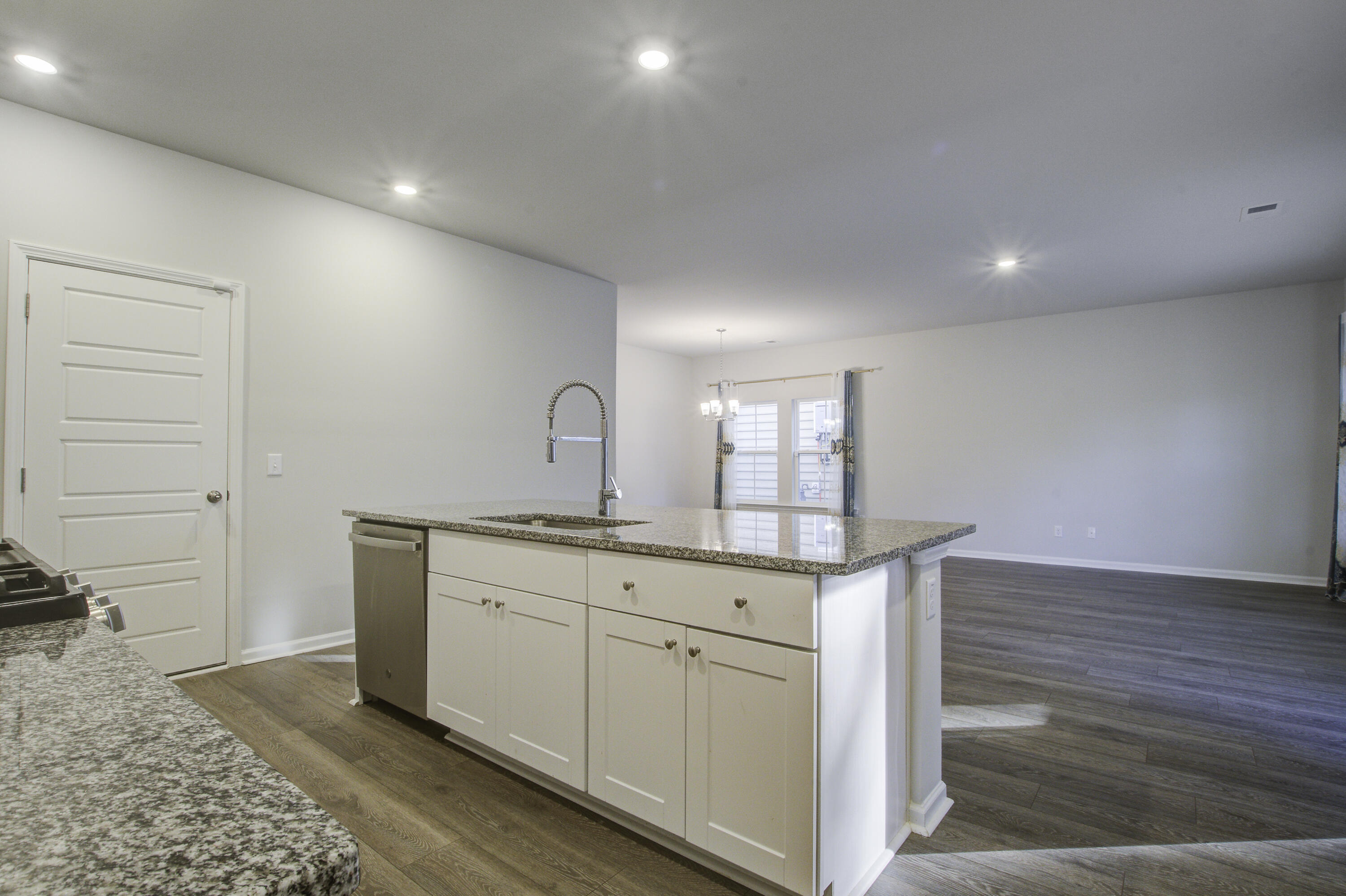 161 Paddle Boat Way Summerville, SC 29485 - Photo 9 of 27 161 (13)