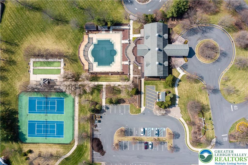 2113 Kingsview Road Lower Macungie Township, PA 18062 - Photo 51 of 62