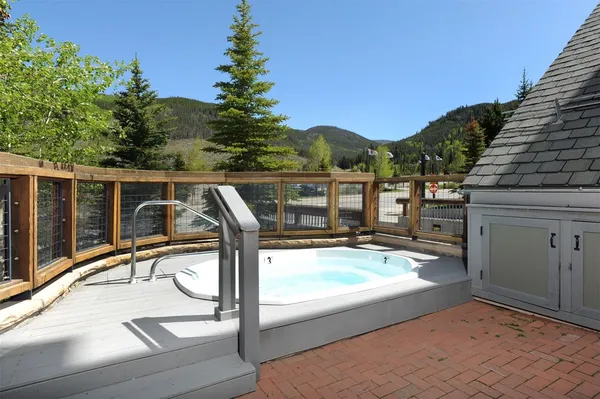 $645,000 | 100 Dercum Square, Unit 8371, Keystone, CO 80435
