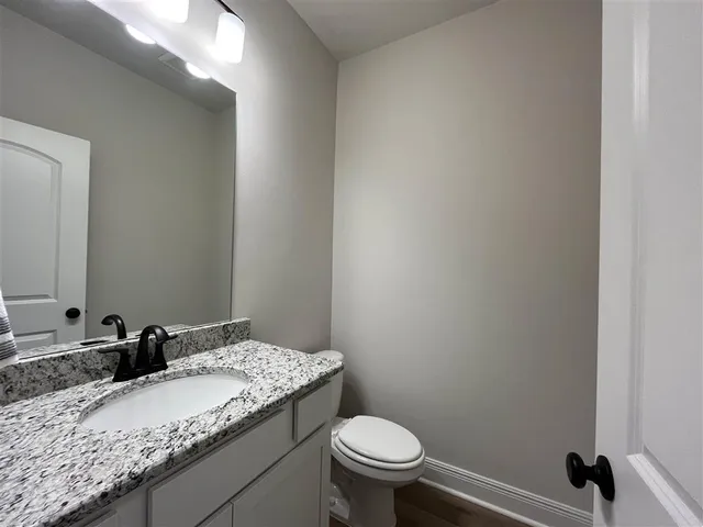 $254,970 | 222 White Castle North, Iowa, LA 70647