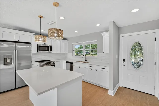 $2,750 | 8110 Macoma Drive Northeast, St. Petersburg, FL 33702