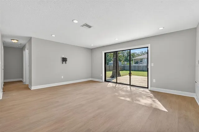 $2,750 | 8110 Macoma Drive Northeast, St. Petersburg, FL 33702