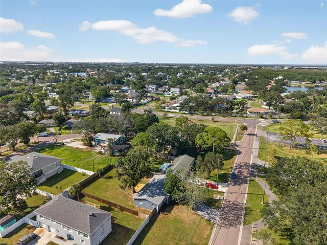 $2,750 | 8110 Macoma Drive Northeast, St. Petersburg, FL 33702