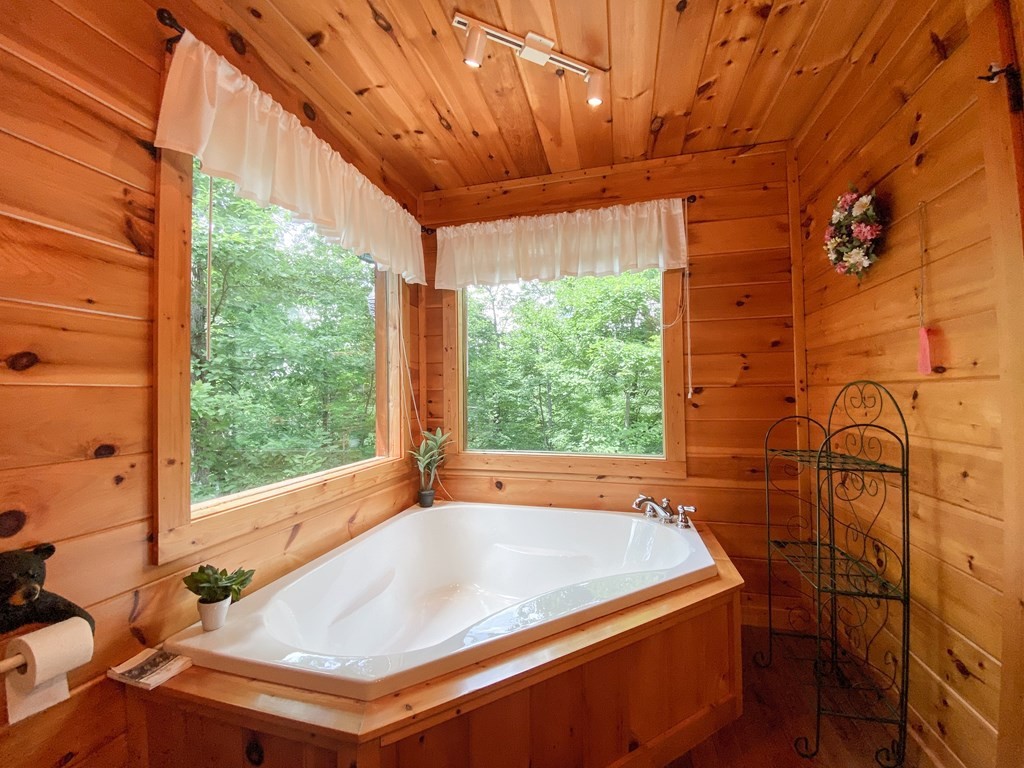 2153 Red Bud Road Sevierville, TN 37876 - Photo 30 of 36 Gallery Image 30