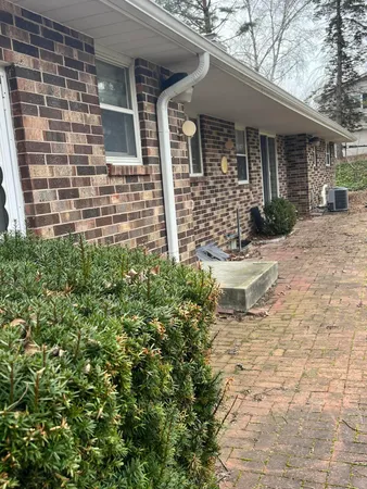 $399,900 | 3385 Bradee Road, Brookfield, WI 53005