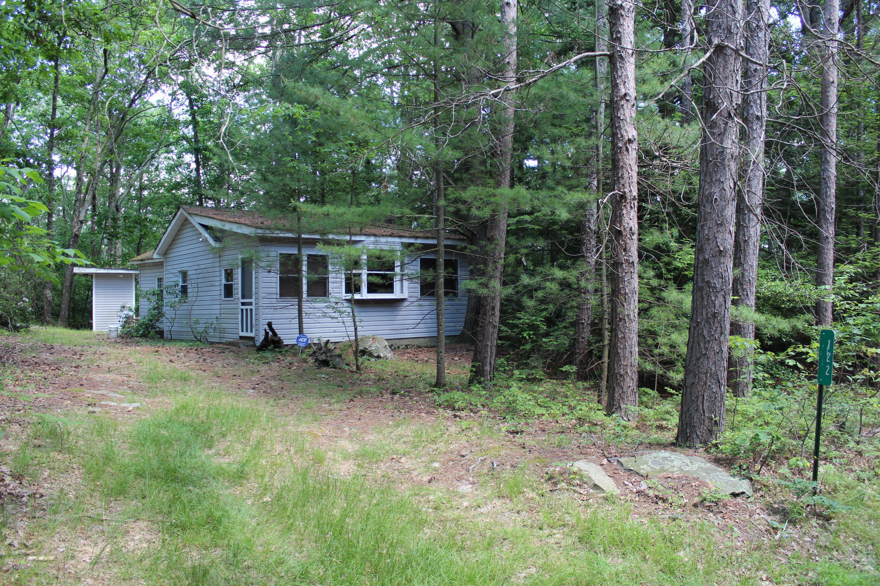 122 Old Rte 402 Dingmans Ferry, PA 18328 - Photo 3 of 41