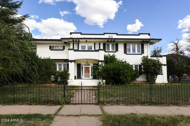 $624,900 | 200 E Vista, Bisbee, AZ 85603