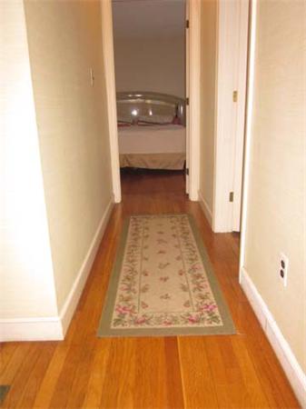 8 Carriage Hill Road Andover, MA 01810 - Photo 13 of 25 Gallery Image 13
