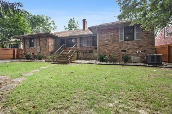 $2,940 | 153 Lindbergh Drive Northeast, Unit B, Atlanta, GA 30305