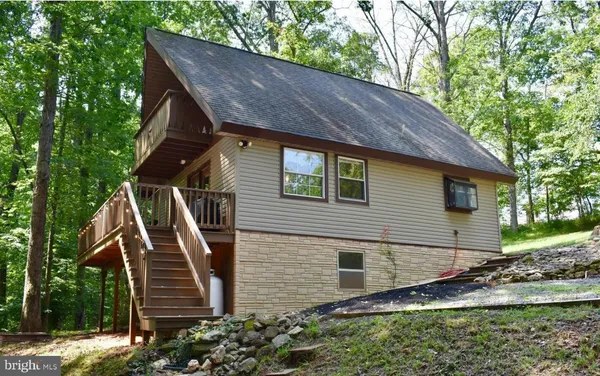 $286,000 | 221 South Honeysuckle Lane, Madison, VA 22727