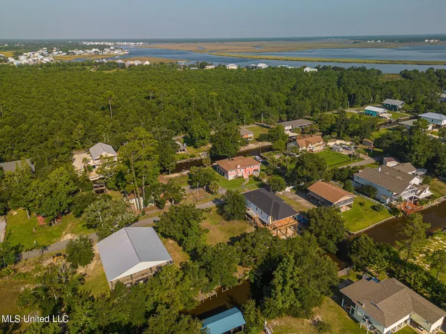 $99,000 | 33 Good Street, Bay St. Louis, MS 39520