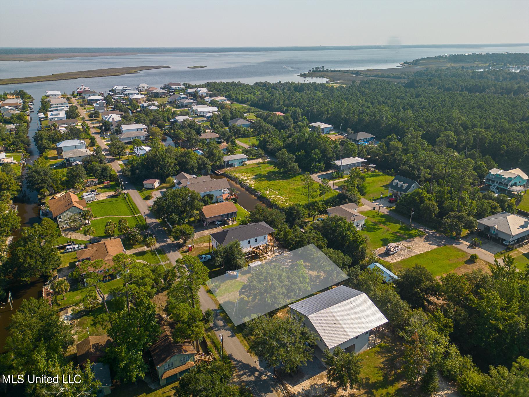 33 Good Street Bay St. Louis, MS 39520 - Photo 5 of 12 33 Good-53z