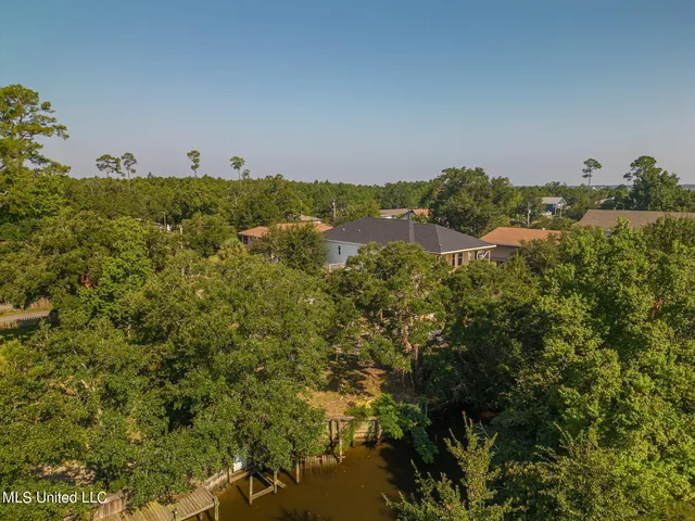 $99,000 | 33 Good Street, Bay St. Louis, MS 39520