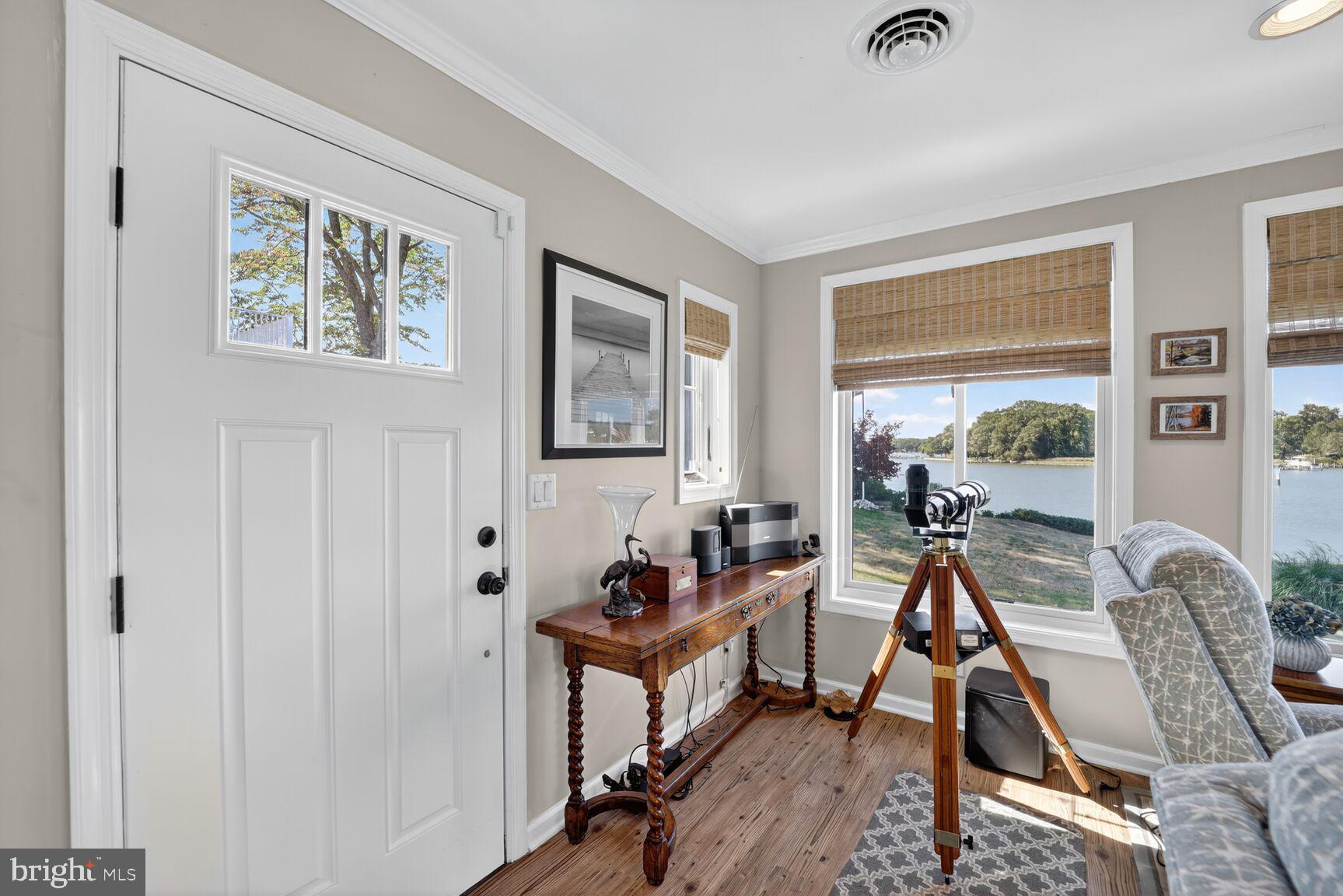 1663 Cliff Drive Edgewater, MD 21037 - Photo 11 of 53 Living room entry from back deck.