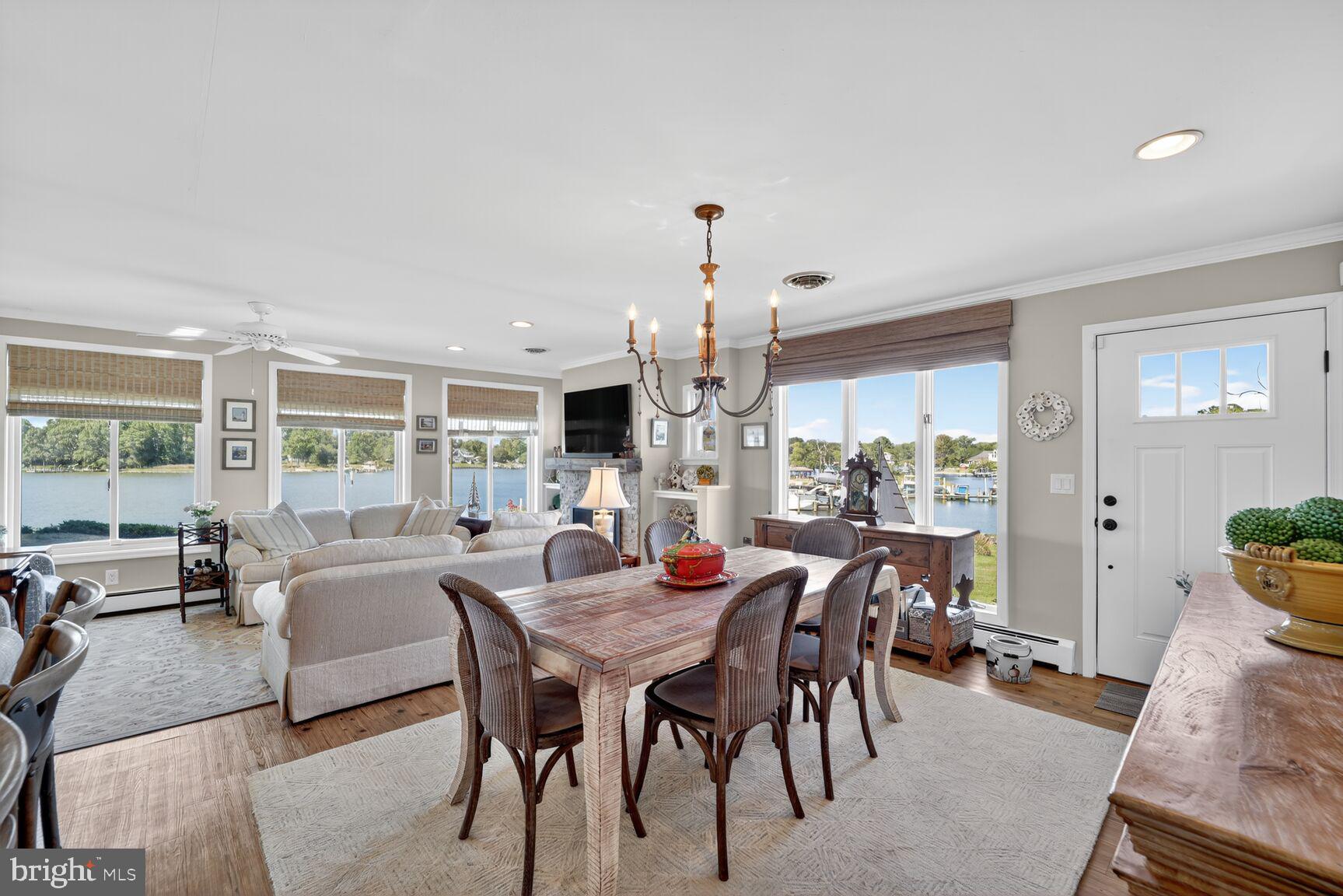 1663 Cliff Drive Edgewater, MD 21037 - Photo 21 of 53 Dining, Living room area. Wrap-around waterviews.