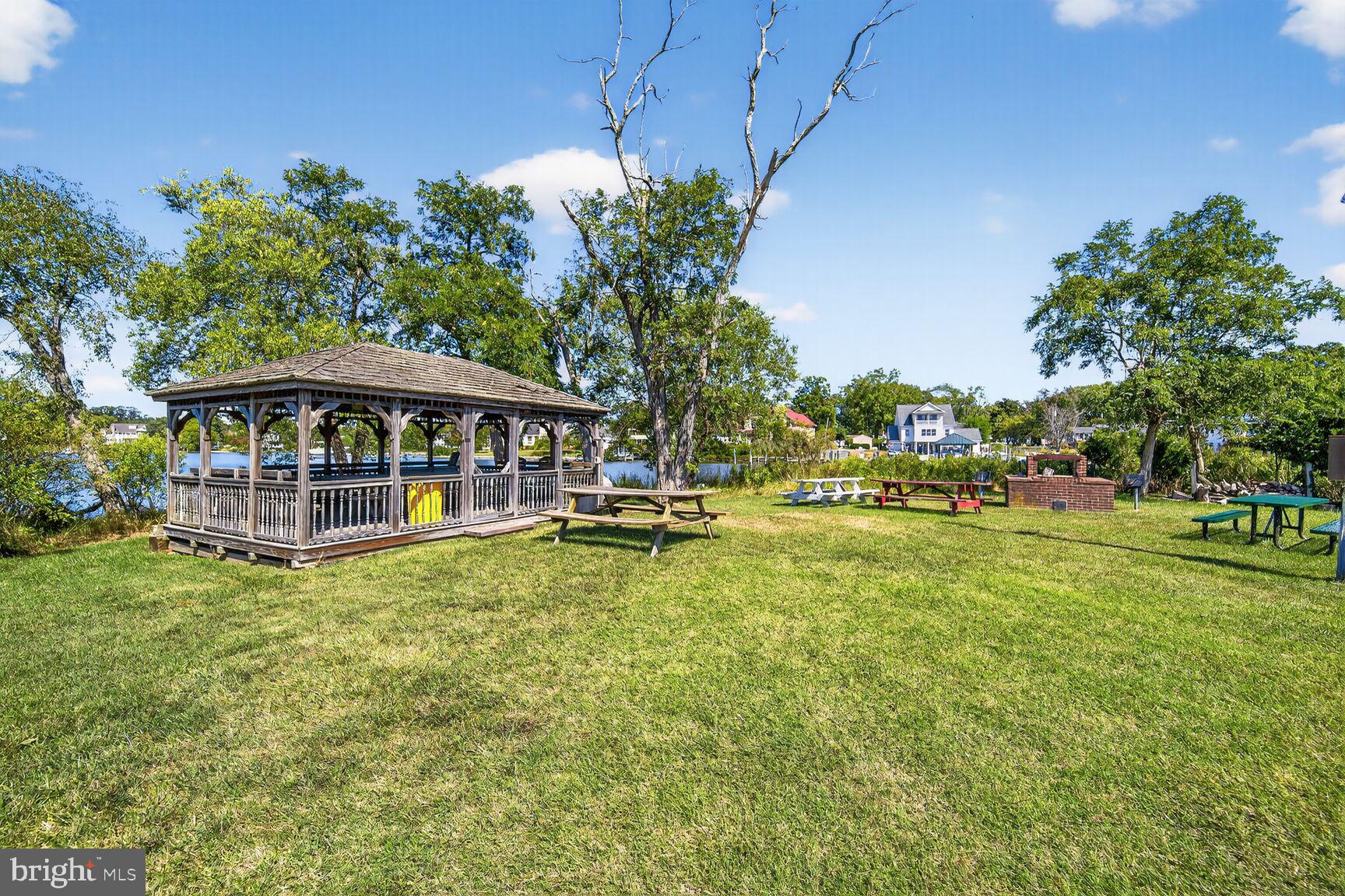 1663 Cliff Drive Edgewater, MD 21037 - Photo 47 of 53 Boat Club Picnic area and Pavilion.