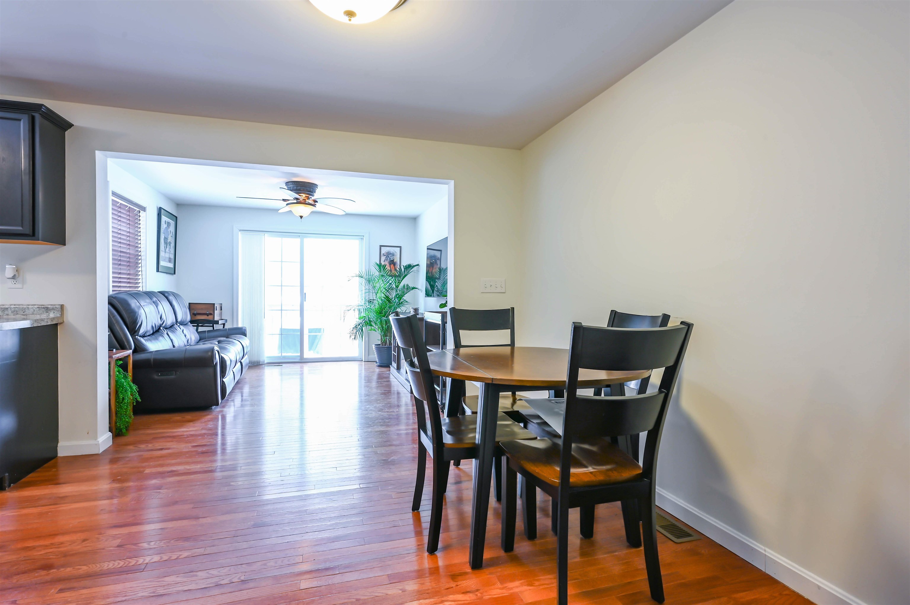 138 Exeter Road, Unit 18 Epping, NH 03042 - Photo 14 of 27