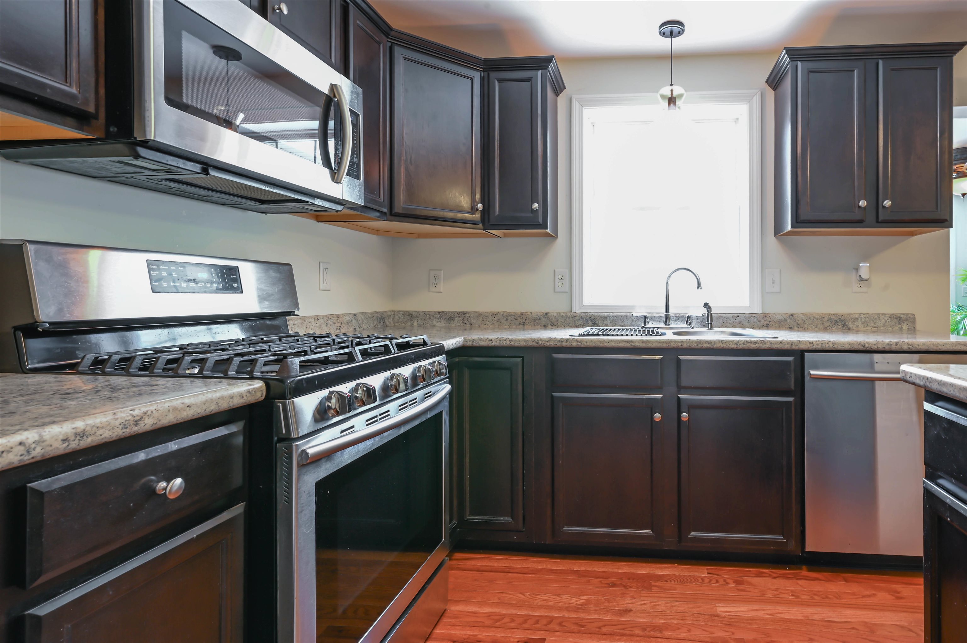 138 Exeter Road, Unit 18 Epping, NH 03042 - Photo 10 of 27