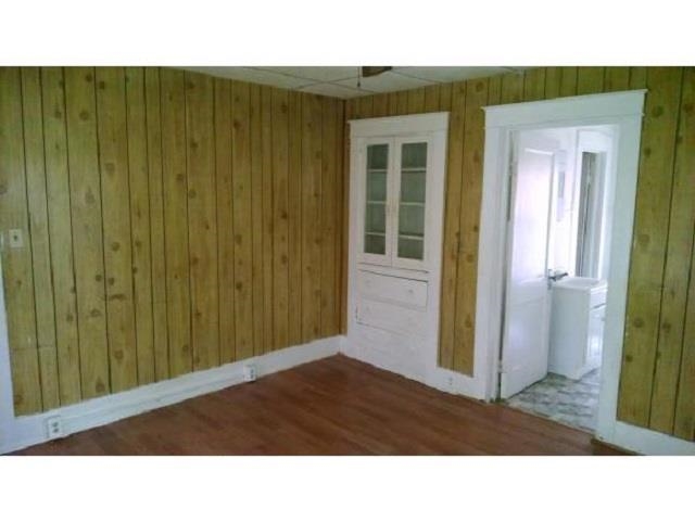 17 Hopkins Street Rutland, VT 05701 - Photo 4 of 13