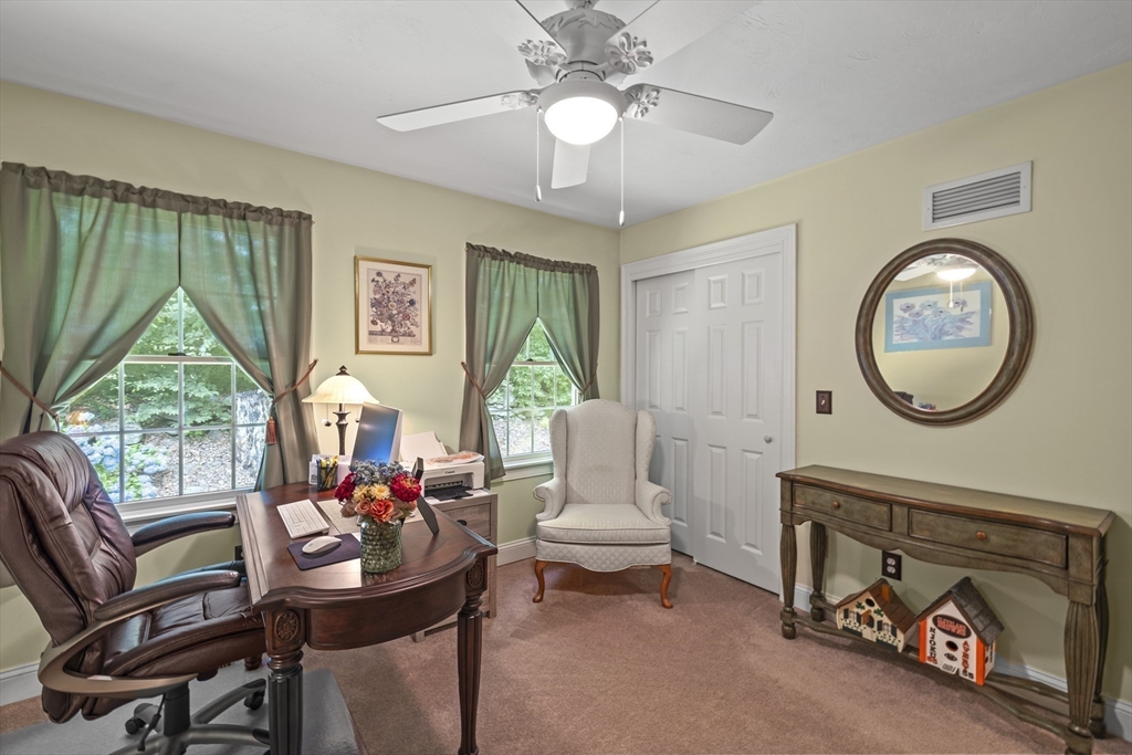 29 Griggs Road Sutton, MA 01590 - Photo 27 of 42 Gallery Image 27