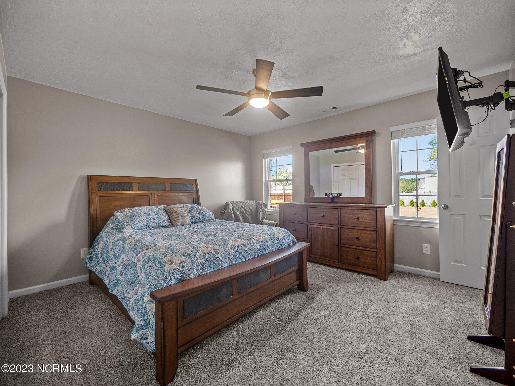 311 Riggs Road Hubert, NC 28539 - Photo 29 of 62 10-web-or-mls-P8290008