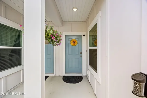 a view of entryway
