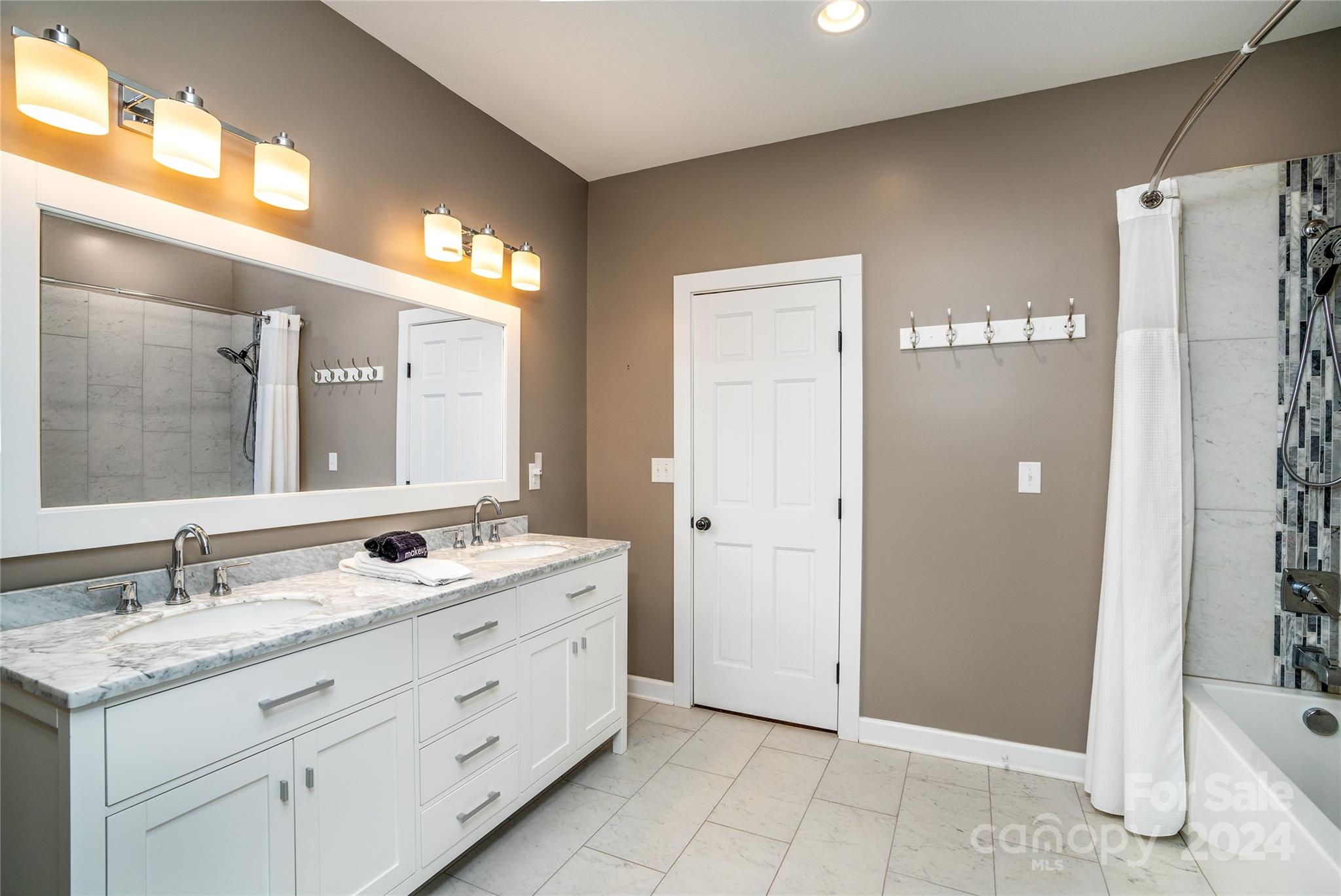 6521 Lake James Road Marion, NC 28752 - Photo 30 of 44