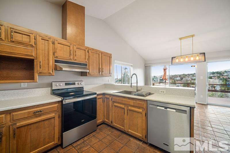 2045 Scharr Circle Reno, NV 89509 - Photo 12 of 32 Photo 13