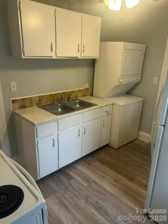 $800 | 825 North Jackson Street, Unit 1, Salisbury, NC 28144