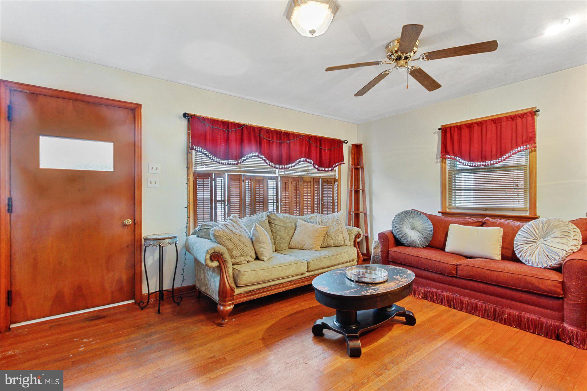 258 Diller Road Hanover, PA 17331 - Photo 4 of 24 Gallery Image 4