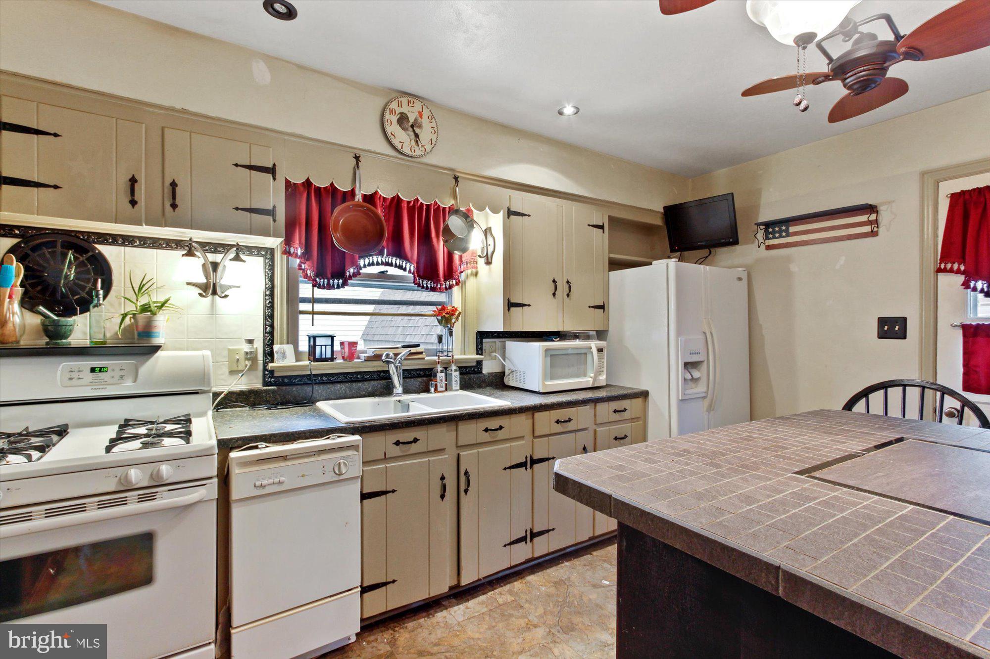 258 Diller Road Hanover, PA 17331 - Photo 7 of 24 Gallery Image 7