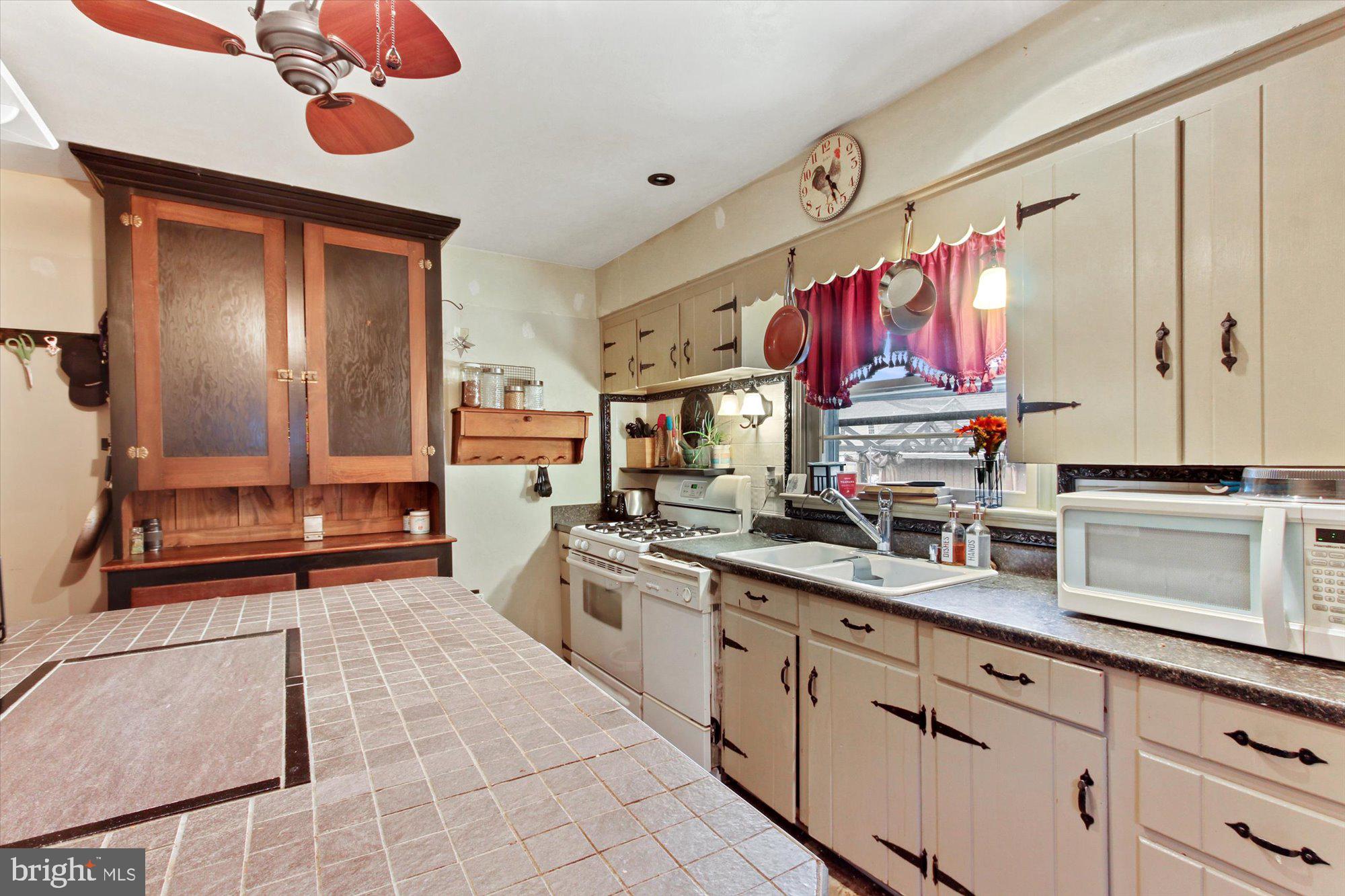 258 Diller Road Hanover, PA 17331 - Photo 10 of 24 Gallery Image 10
