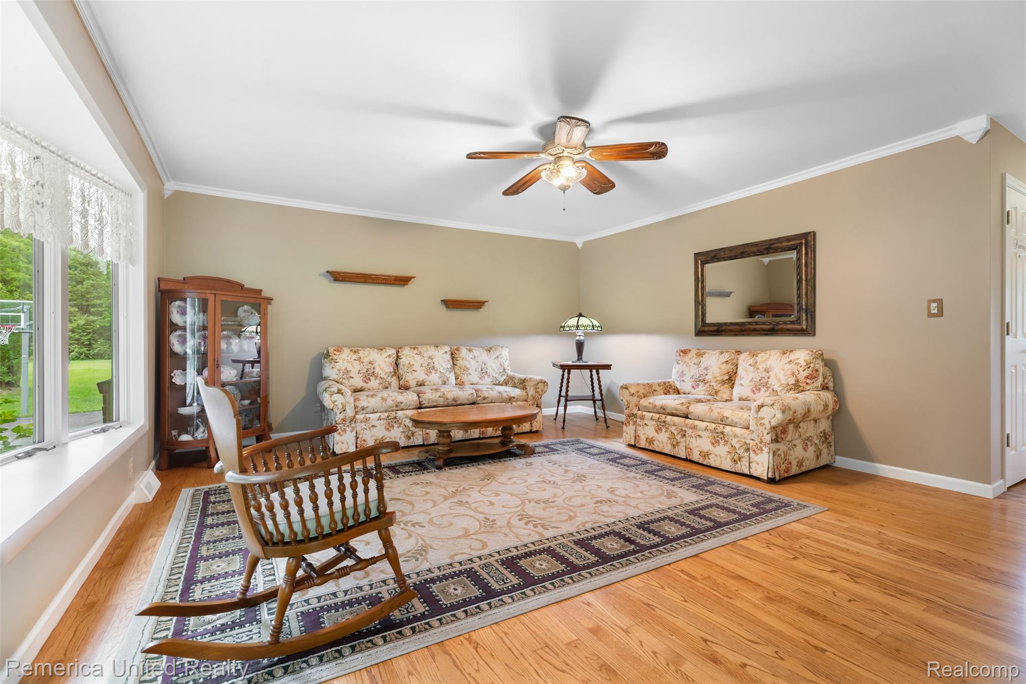 8763 Bishop Road Brighton, MI 48116 - Photo 3 of 28