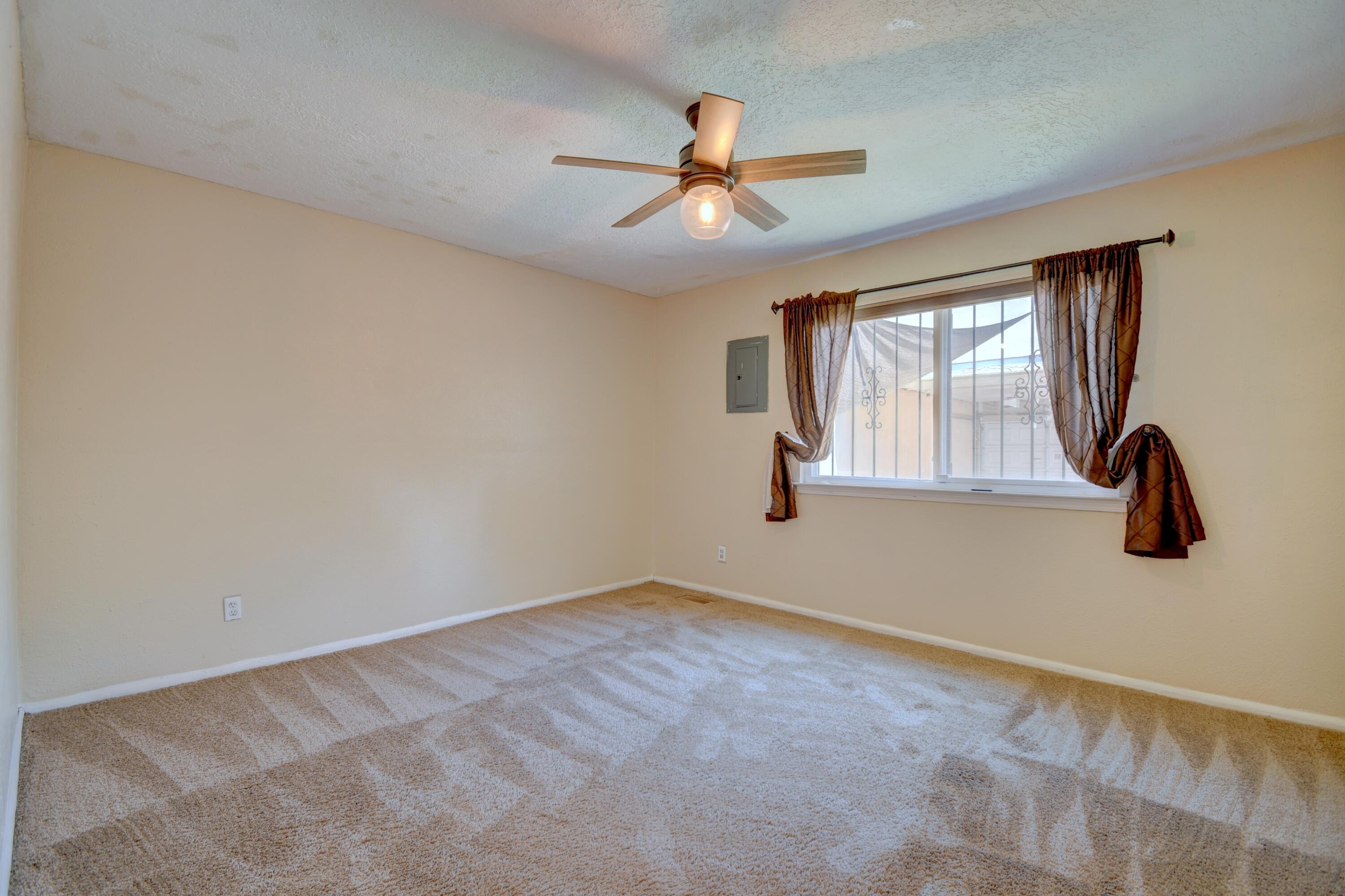 8906 Spain Road Northeast Albuquerque, NM 87111 - Photo 12 of 16 Gallery Image 12